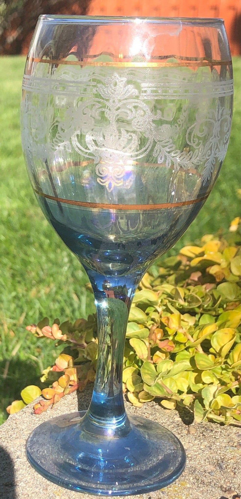 Four Vintage Blue Iridescent Wine Glasses With Gold & White Etsy
