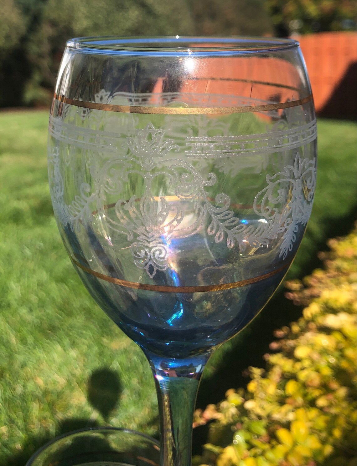 Four Vintage Blue Iridescent Wine Glasses With Gold & White Etsy