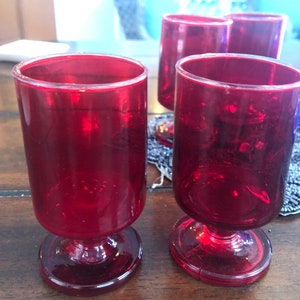 Four Ruby Red 4 oz Stemware Set