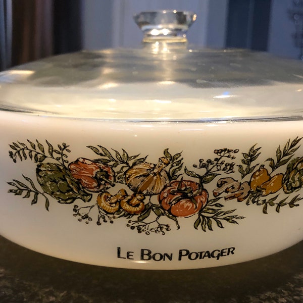 FireKing Le Bon Potager Covered Dish