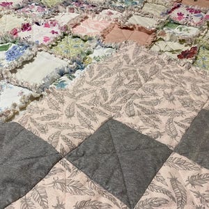 Farmhouse Favorite Queen Size Patchwork Rag Quilt With Pockets - Etsy