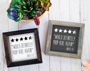 Grappig houten bord voor de badkamer: rustiek decor 'Hier weer poepen'