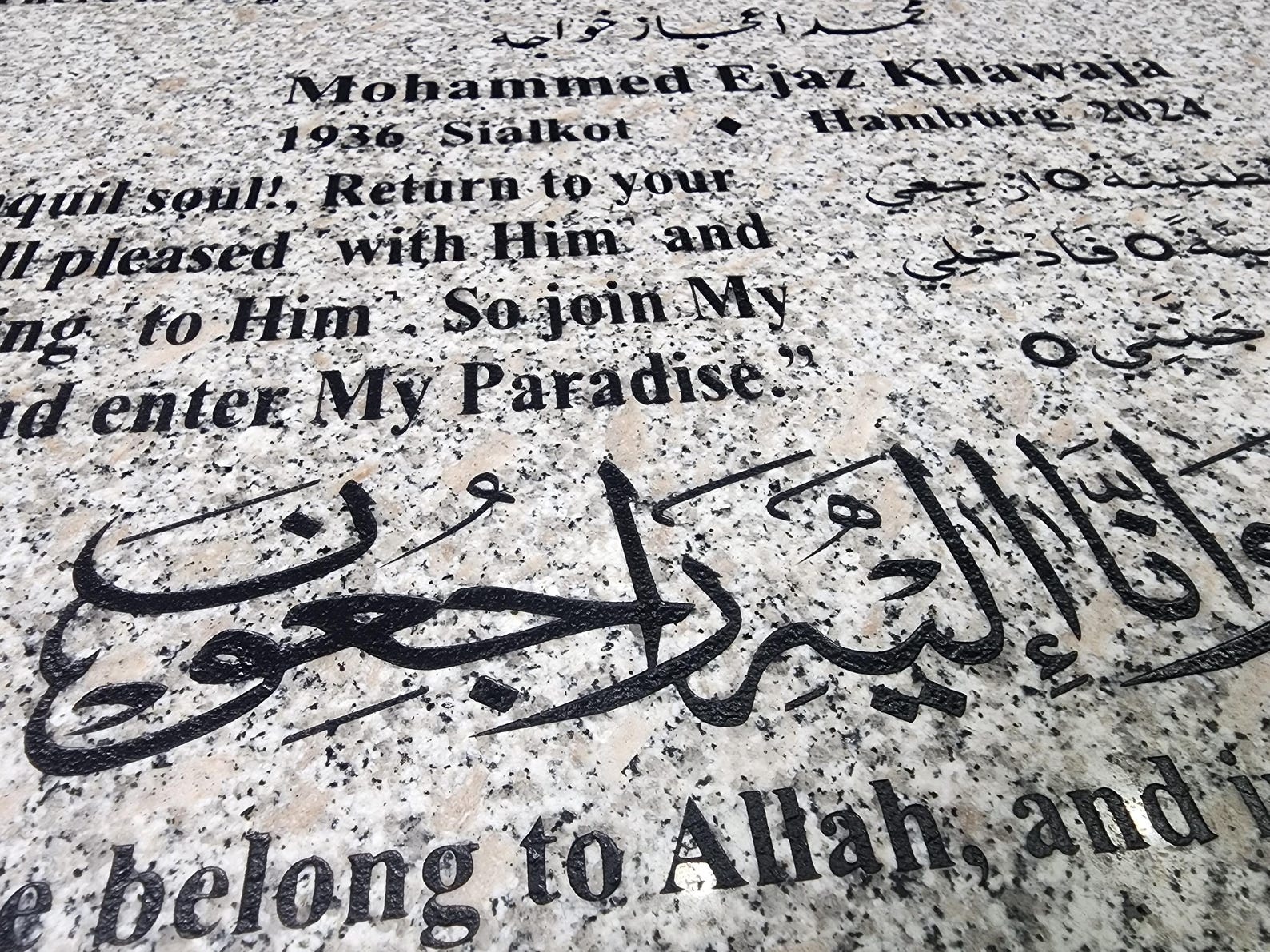 Custom Granite Memorial Headstone: Islamic Arabic Inscription, Durable ...