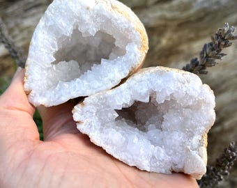 Quartz Geode Crystal Healing 569g Stone Gemstone Quartz Cluster MASTER HEALER