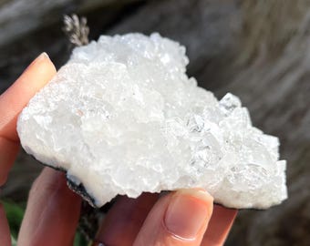 Apophyllite Crystal Cluster Zeloite 208g Grade A Indian Gemstone Healers Stone ENERGY PURIFIER