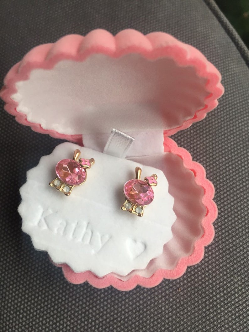Seashell Jewelry Box Velvet and Plastic Velvet Shell Personalized Velvet Shell Earring Box,Nautical Earring Box Jewelry Box Earring Box