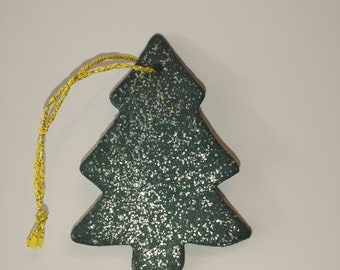 Pendant Christmas tree glitter look