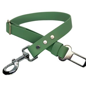 Adjustable Dog Seat Belt Clip | 1&quot; | Car Safety | Biothane | Waterproof | Strong | Adjustable