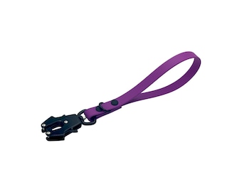 5/8 Inch Biothane Frog Clip Traffic Lead | Traffic Handle | Traffic Leash | Frog Clasp | Waterproof | Durable | Dog Walking | Dog Safety