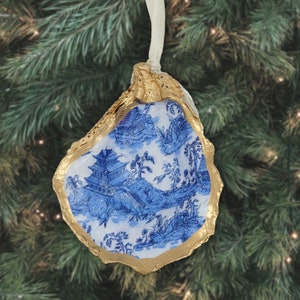 Chinoiserie Oyster Shell Christmas Ornament: Blue and White Holiday Decor