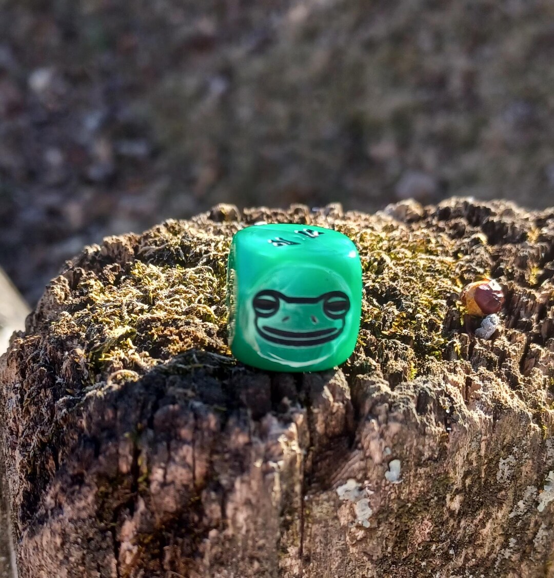 Frog Dice - ONE Engraved D6 Dice - 16mm - Etsy