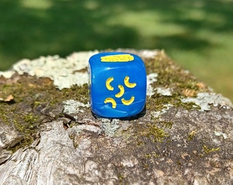 Macaroni and Cheese Dice - ONE Engraved D6 Dice - 16mm