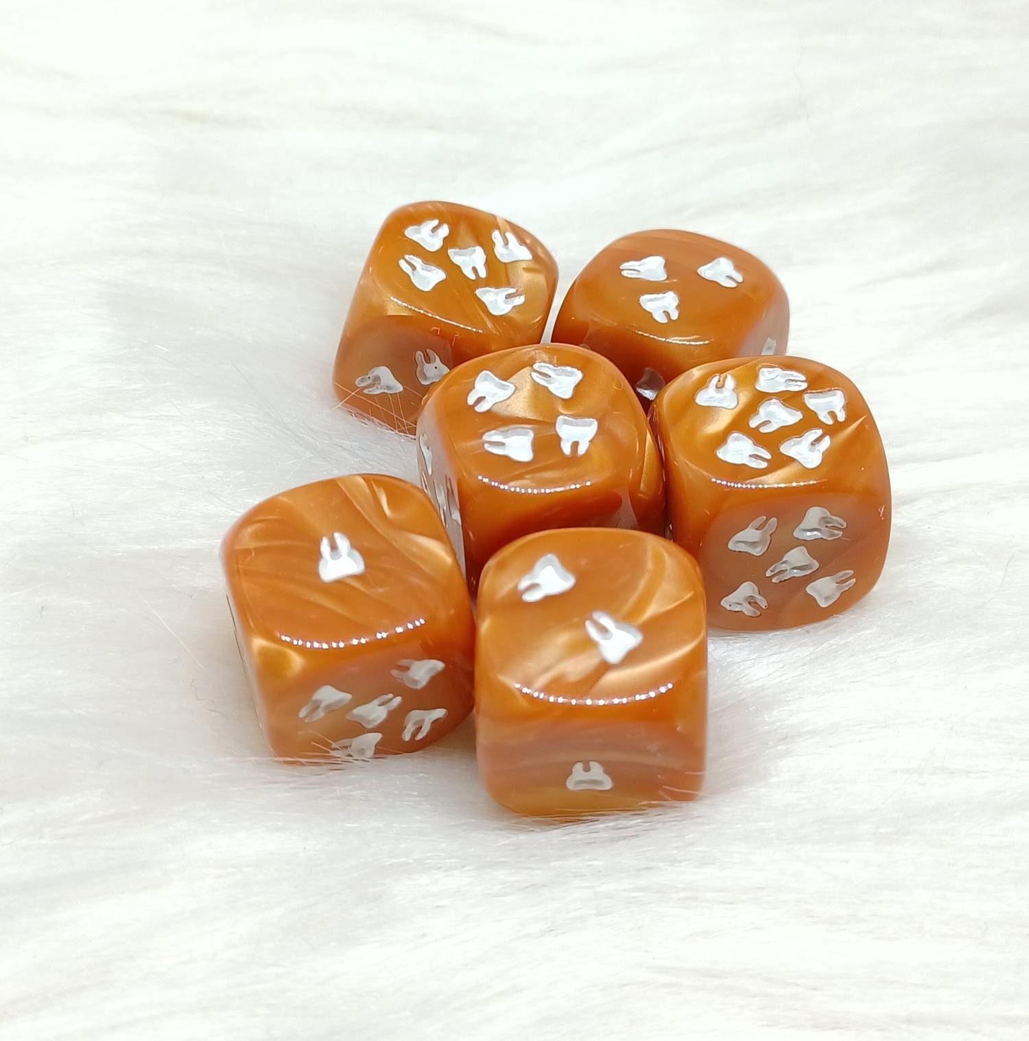diceページ Teeth Dice - Set of 6 Engraved D6 Dice - 16mm - Free US Shipping