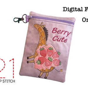 ITH Strawberry Girwaffle 5x7 Zipper Bag *DIGITAL FILE* In The Hoop Embroidery Design