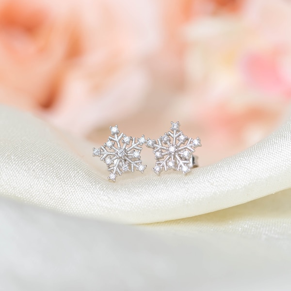 Pendientes de copo de nieve navideños, pendientes de botón de plata de ley, regalo para mujer, ideas de joyería navideña para mujer