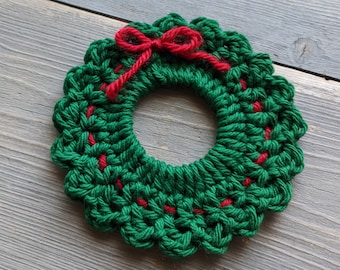 Christmas Wreath Crochet Coaster Pattern