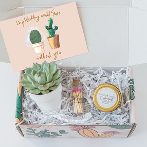 Bridesmaid Proposal Box | Maid - Matron of Honor Proposal | Bridesmaid Gift | Greenery | Green Wedding | Personalized | Custom Message