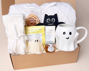 Halloween Gift Box With Blanket, Halloween Gift Box for Teen, Boo Basket Girlfriend, Fall Gift Box, Halloween Gift for Women, Spooky Season