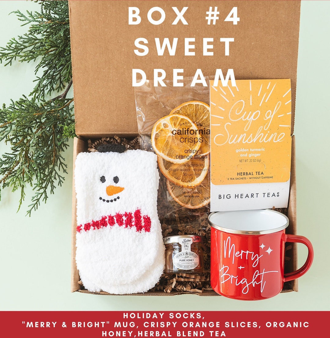 Holiday Treats! Flavored Coffee Gift Box w/Treats & Accessories - Perfect  Christmas Present for Coffee Lovers! - FREE SHIPPING!