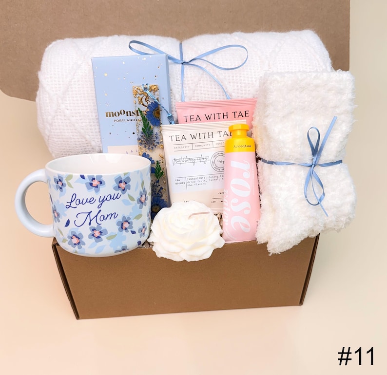 Thoughtful Mother’s Day Gift, Mother's Day Gift Basket, Best Mom Ever Gift Basket, Daughter to Mother, Mom Gift Set BOX #11