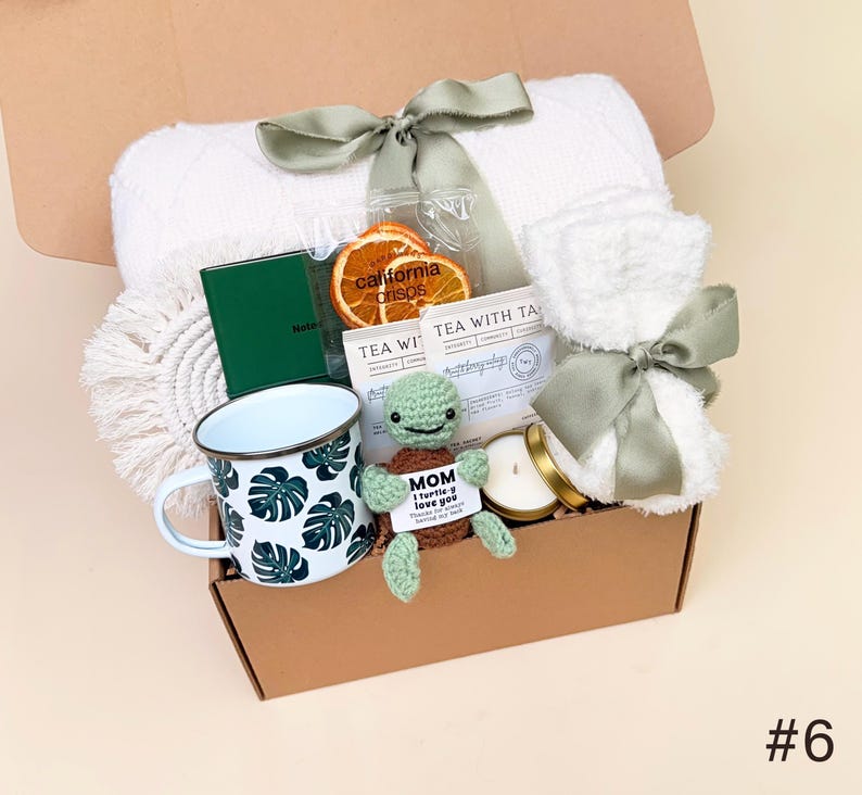 Thoughtful Mother’s Day Gift, Mother's Day Gift Basket, Best Mom Ever Gift Basket, Daughter to Mother, Mom Gift Set BOX #6