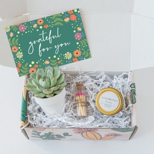 Grateful and Thankful Gift Box - Gratitude Gift - Thank You Gift box - Teacher Appreciation Gift - Gift For Coworkers - Gift For Friend