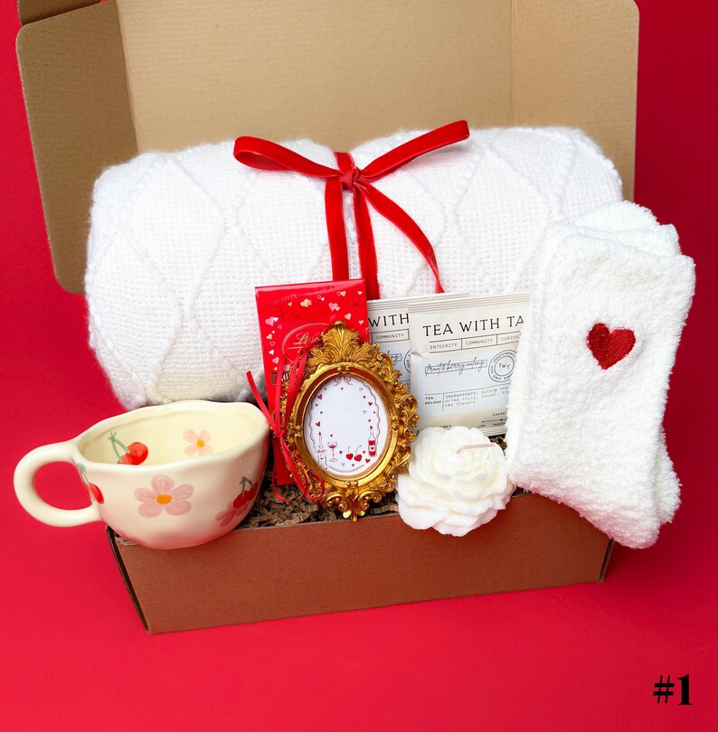 Galentines Day Gifts, Hygge Valentines Gift Box, Valentines Gift Basket, Best Friends Gift Box, Valentine's care package, Friendship Box BOX #1