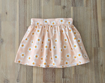 Girls retro flower skirt // handmade // cotton // peach // neutral // baby // toddler // spring // summer // gift // twirly // party //