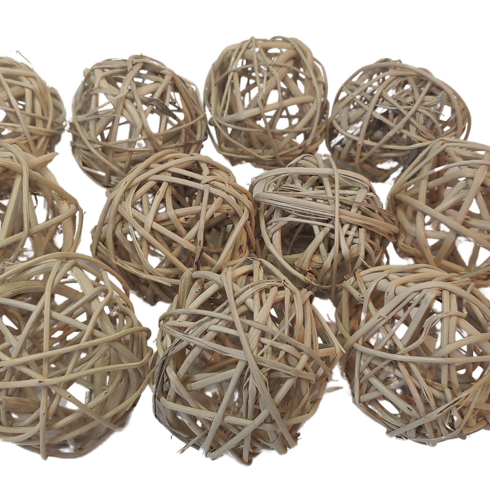 8 Pack All Natural Willow Chew Balls for Bunny Rabbits Etsy