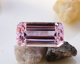 6.85 Carat 100% Natural Kunzite Faceted Gemstone ~~ Eye Clean Rectangle Shape For Jewelry Making Stone ~~ Light Pink Color Kunzite Stone