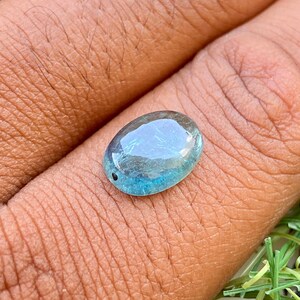 100% natuurlijke blauwachtige kleur echte smaragd geslepen edelsteen gebruik voor het maken van sieraden, 12x9x3,5 mm 3,45 CRT losse natuurlijke smaragd edelsteen