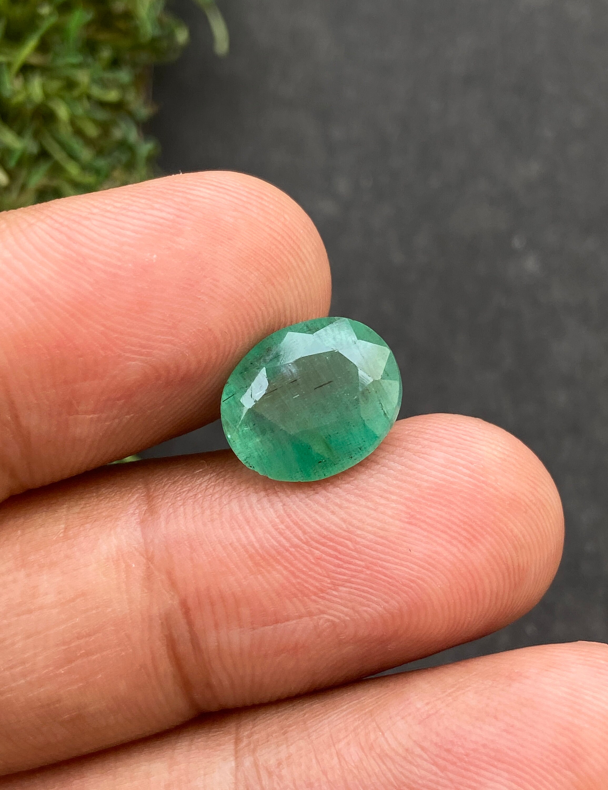 誠実 Cts 5.4 Precious Cut Oval Emerald Beryl Real Emerald Beryl ブレスレット・バングル