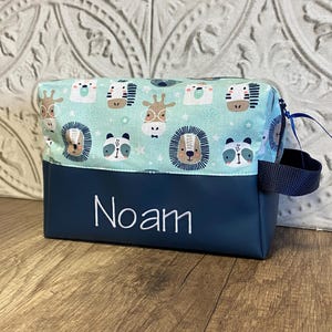 Trousse de toilette personnalisée JUNGLE simili cuir