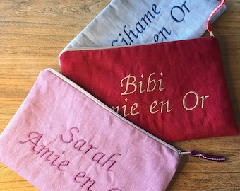 Personalized message pouch