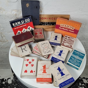 Juegos de cartas antiguos / Léxico / Kanugo / Cartas de póquer antiguas / Dominó / Juegos de bar