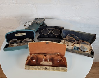 5 Pairs of Vintage and Antique Glasses / Pince Nez / Spectacles / Cos-Play