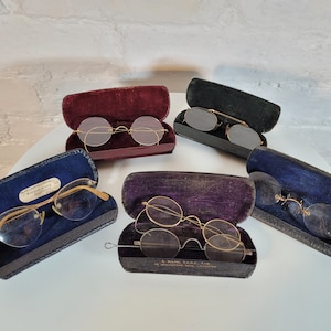 6 Pairs of Vintage and Antique Glasses / Pince Nez / Spectacles / Cos-Play
