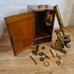 Antique Microscope / Victorian Brass Bar-Limb Microscope with of Accessories
