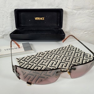 Vintage Versace Pink Sunglasses / Y2K sunglasses / Rimless Sunglasses / Square Sunglasses / Model: N29/H