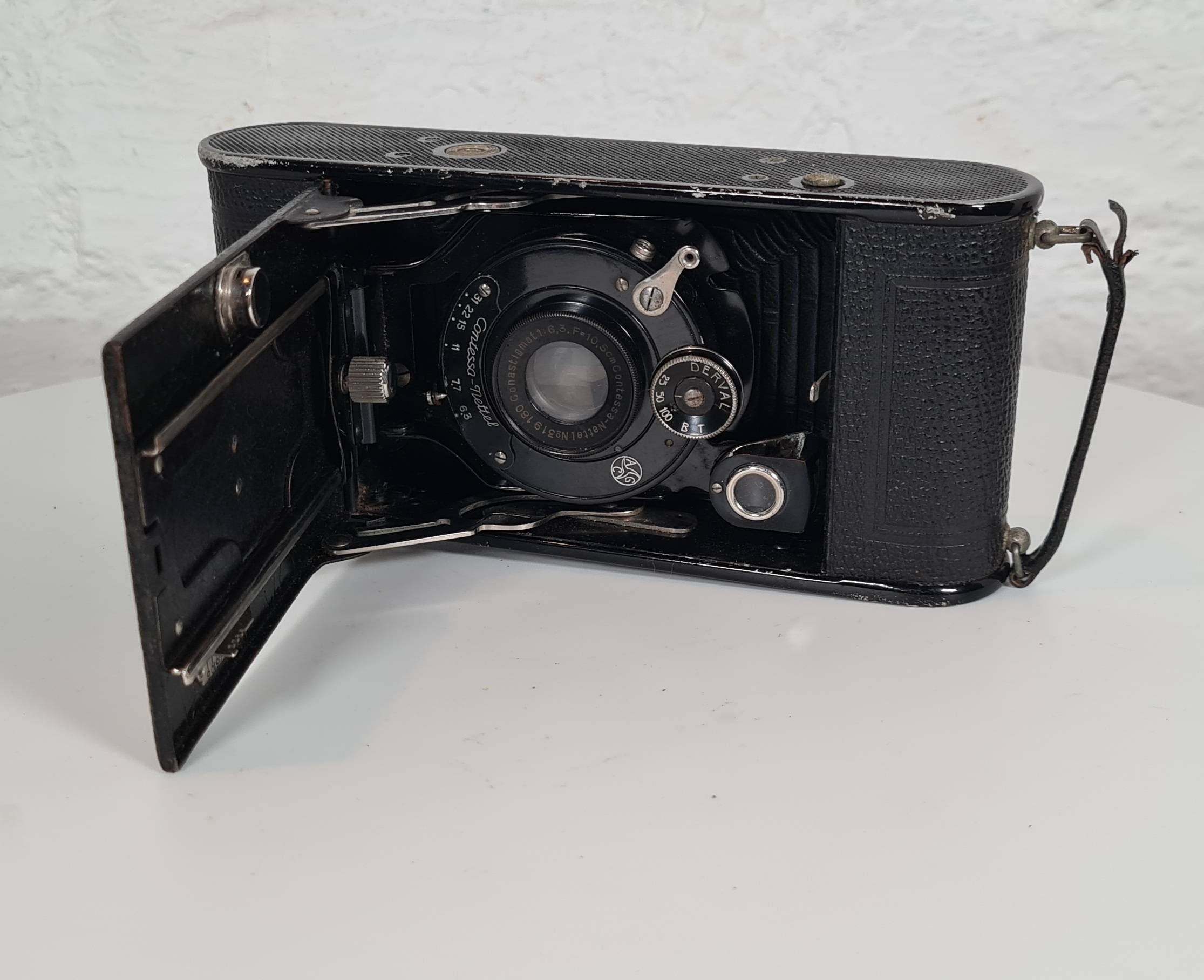 コンテッサ・ネッテル ヴィンテージカメラ / 折りたたみ式カメラ