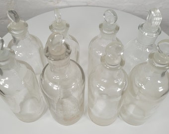 アンティークガラス瓶8個のコレクション / 薬瓶 / アンティークボトル