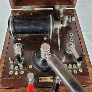 Antique Electrotherapy Machine / Vintage Electric Medical Device / Quack Medicine