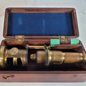 Antique Drum and Pillar Microscope / Victorian Brass Microscope / Old Collectable Microscope
