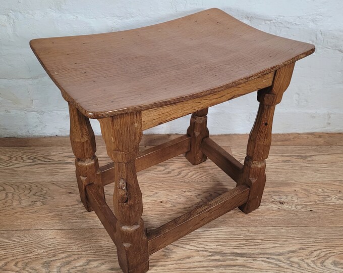 Vintage Mouseman of Kilburn Oak Letter Rack Robert Mouseman Thompson