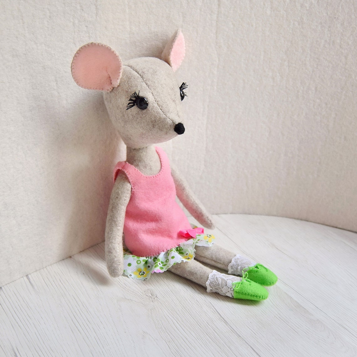 Mouse Felt Doll/pdf Tutorial Mouse Doll Sewn/softie Mouse Doll - Etsy