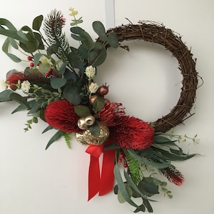 Native Wreath with Banksia, Bottlebrush and Pincushion Flower