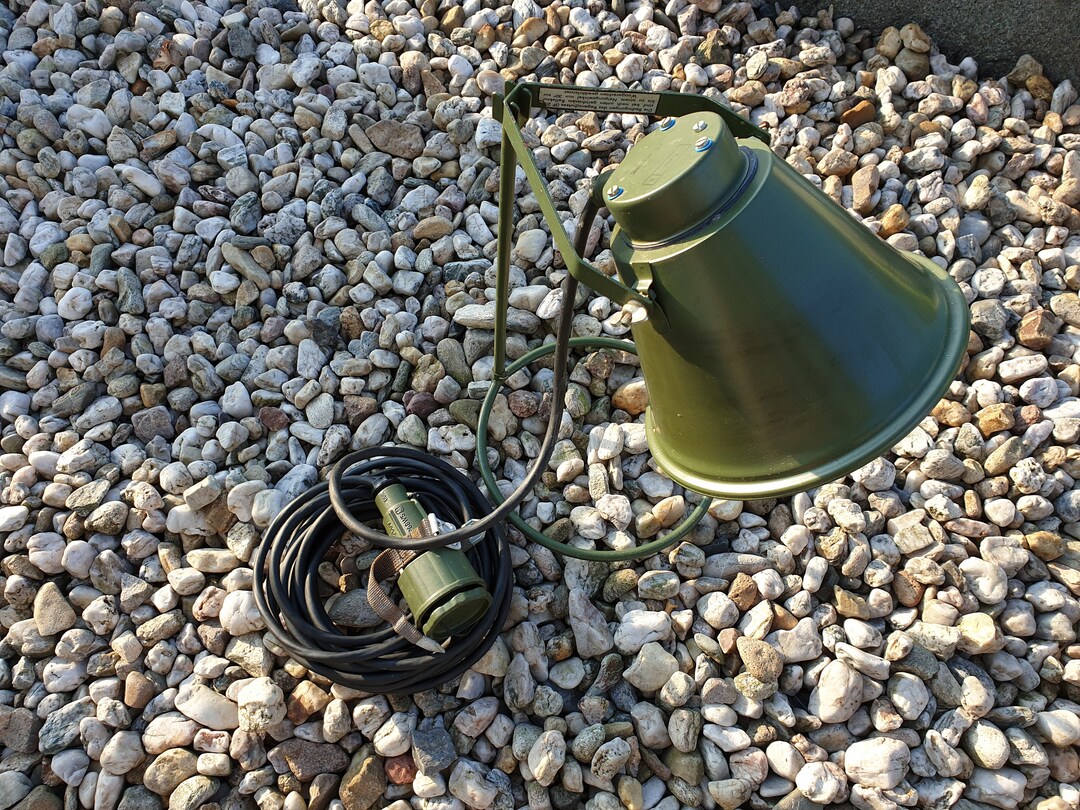 GDR Lamp With Accessories VEB Leuchtenbau Leipzig Shade Lamp NVA