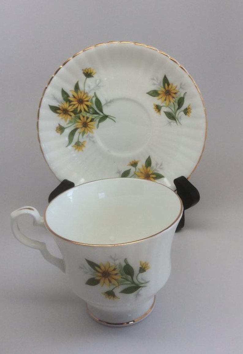 Royal Windsor Fine Bone China England. Black Eyed Susan Etsy UK