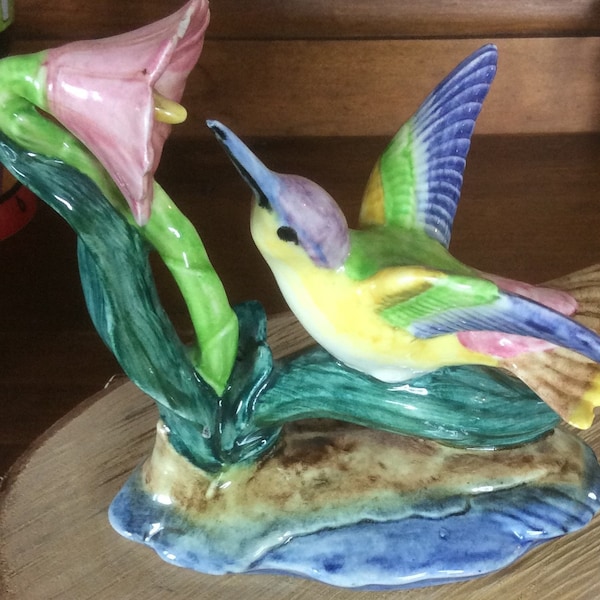 Stangl Pottery Hummingbird Figurine. Air Brushed and Hand Decorated.