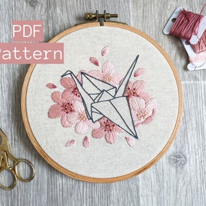 Litake Embroidery Kits for Beginners,3 Pack Cross Stitch with Crane  Pattern,Starter Embroidery Kit with Embroidery Hoop,Threads, Needles and  Instructions,Gift for Mum,Girls,Friends 